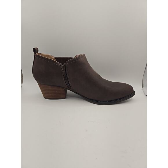 NEW LifeStride Babe Ankle Boots Womens 10 Brown Heeled Suede Fall Coquette Chic - Picture 2 of 8
